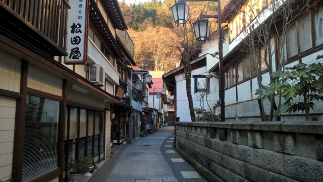 旅館に泊まるならおすすめは温泉街！観光地ならではの楽しみ方